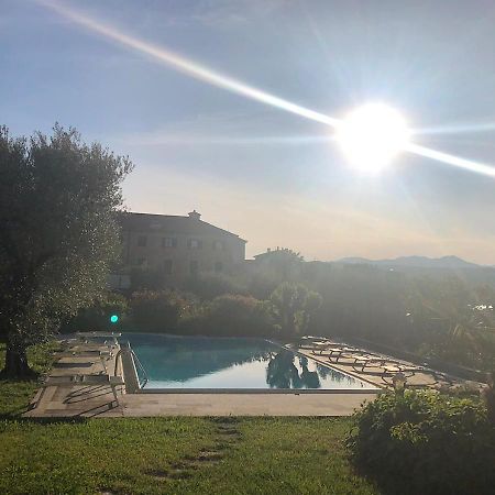 Villa Elena Appartamento In Villa Montinelle Bagian luar foto