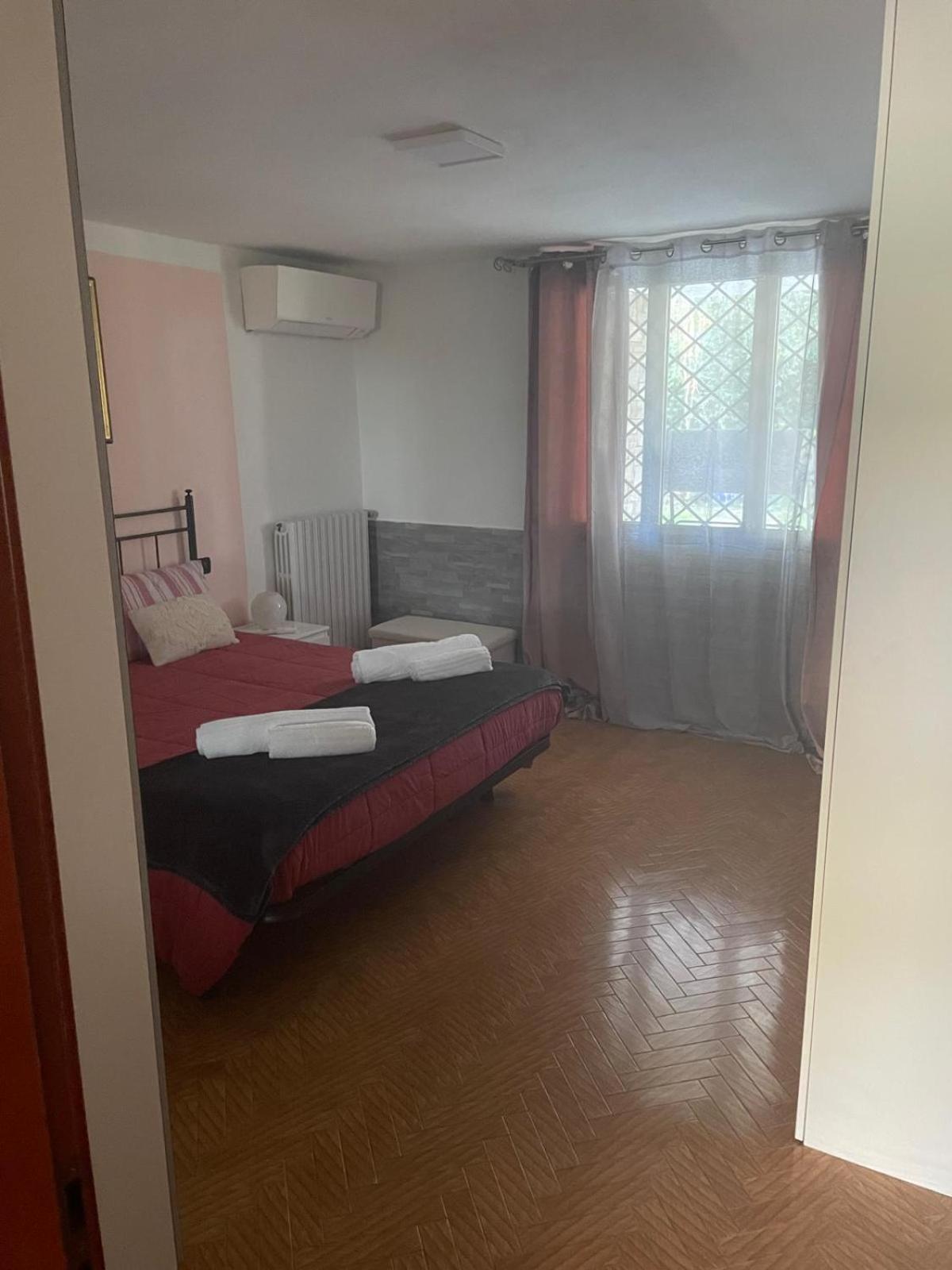 Villa Elena Appartamento In Villa Montinelle Bagian luar foto
