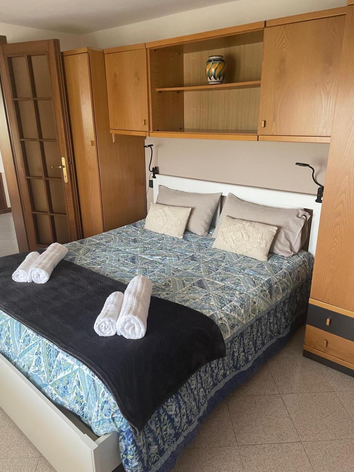 Villa Elena Appartamento In Villa Montinelle Bagian luar foto