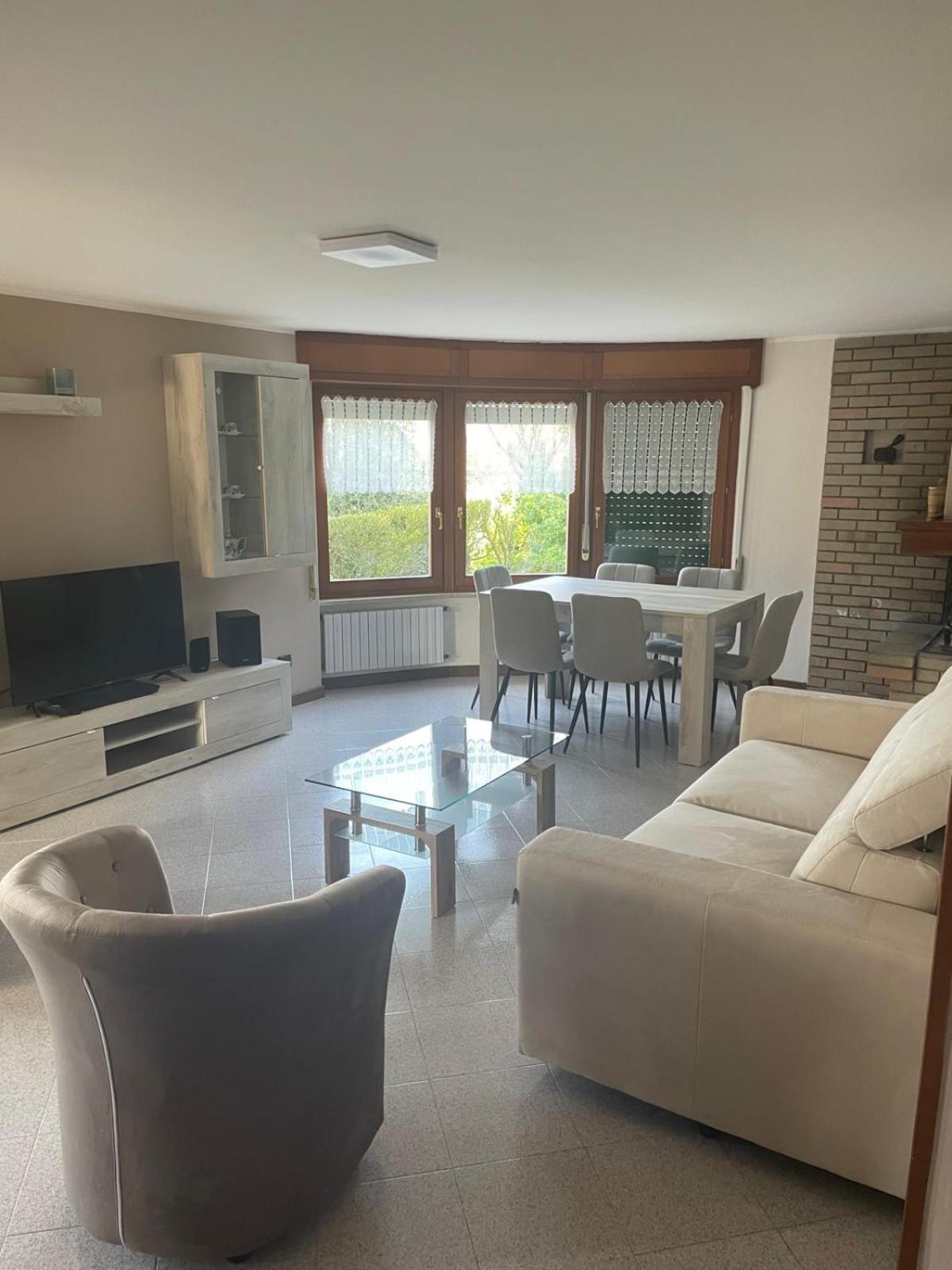 Villa Elena Appartamento In Villa Montinelle Bagian luar foto